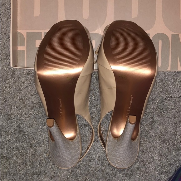 BRAND NEW! BCBGeneration heels - Picture 2 of 3